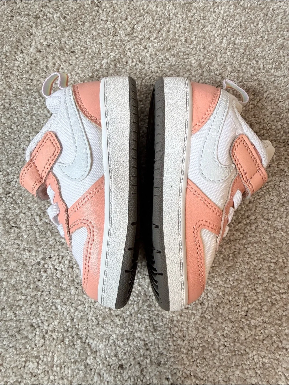 Nike Court Borough Low 2 SE1 sneakers in the White/Aura/Madder Root colorway